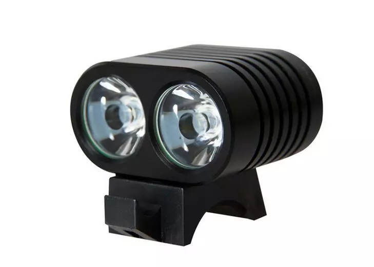 Cykellygter Ultra LED MTB 2000 Cykellygte 2000 Lumen Komplet Sæt - Cykelstellet 3 Cykellygter Ultra LED MTB 2000 Cykellygte 2000 Lumen Komplet Sæt - Cykelstellet